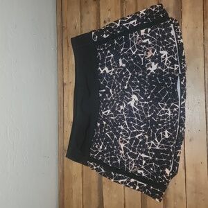 Lululemon Atheltica Skort Attached Underwear Size 6